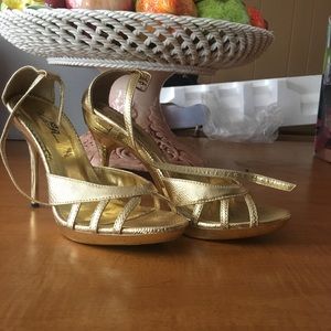 👠❤️👠❤️WILD PAIR👠❤️💋❤️-“SAXON11”